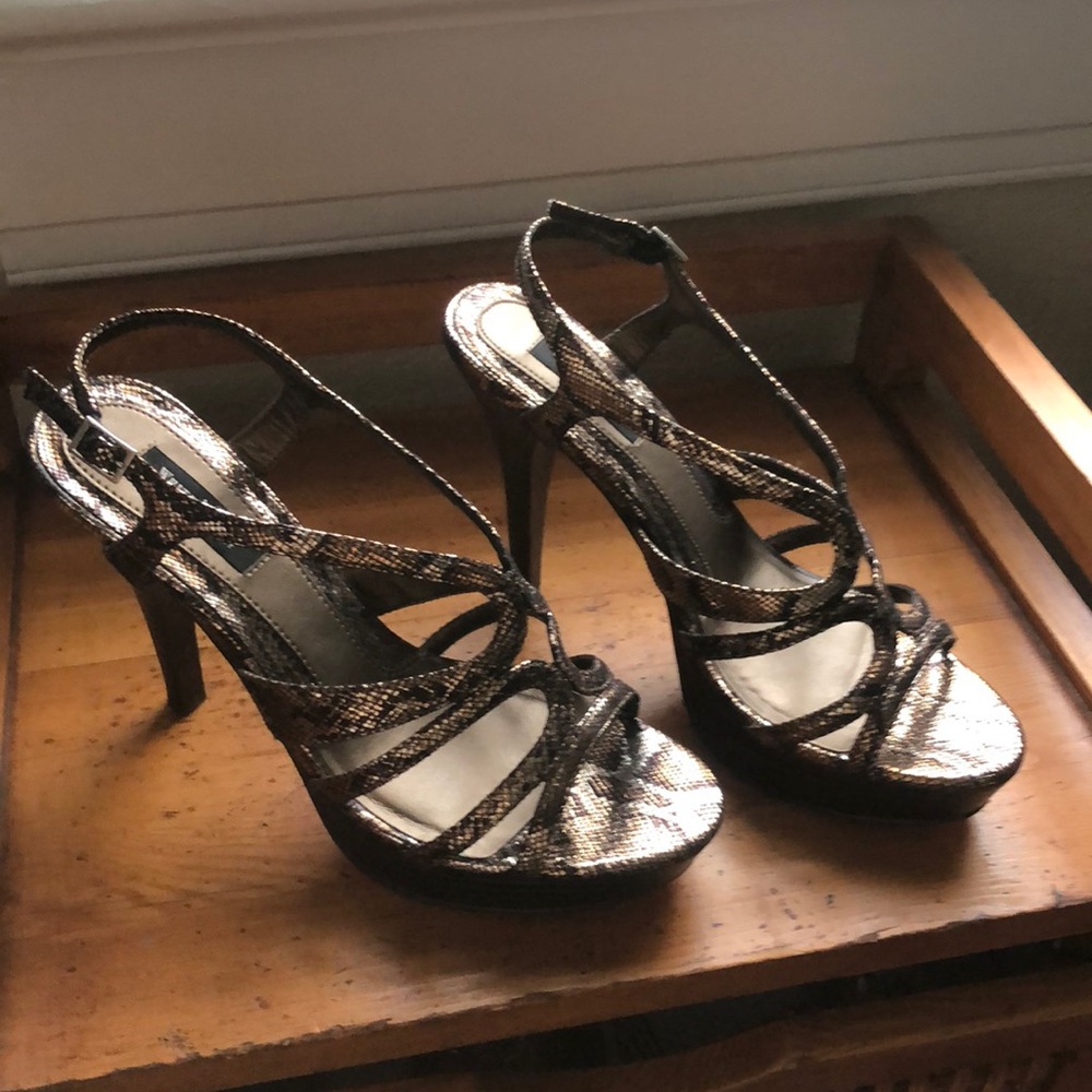 White House heels